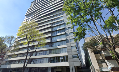 Venta de Departamento en Remate, con terraza y estacionamiento en zona de alta plusvalía, Benito Juarez, CDMX