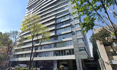 Venta de Departamento en Remate, con terraza y estacionamiento en zona de alta plusvalía, Benito Juarez, CDMX