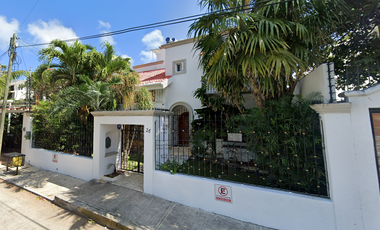 Casa en Remate en Supermanzana 2°, Cancún, Quintana Roo