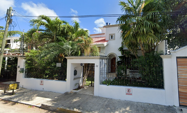 Casa en Remate en Supermanzana 2°, Cancún, Quintana Roo