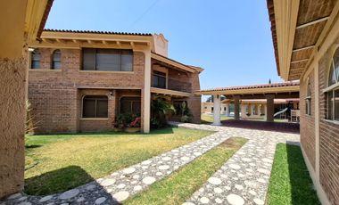¡LA CASA DE CAMPO DE TUS SUEÑOS EN LOS OLIVOS!