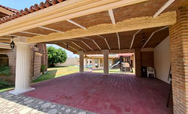 ¡LA CASA DE CAMPO DE TUS SUEÑOS EN LOS OLIVOS!