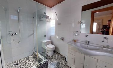 Hotel Boutique 8 Habitaciones en Cerro Castillo. 344 M2 Construidos