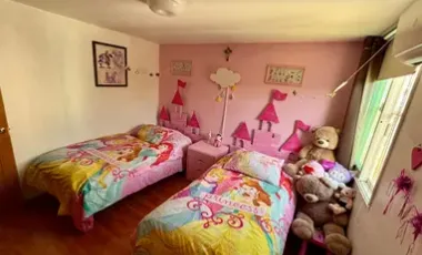 CASA EN VENTA EN COLONIA JARDINES ALCALDE, GUADALAJARA JALISCO.