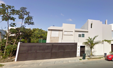 Casa en Remate en SM 12, Cancún, Quintana Roo
