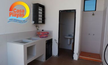 Casa Moderna de Venta en Playas, Vía Ocean Club, Shangrilá, Cdla. Cerrada Neem