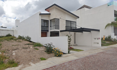 Casa en Remate en Cumbres del Lago, Juriquilla, Querétaro