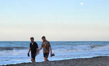 En Palomino, Conjunto de Lotes de 1000 m2 Urbanizados cerca al Río y al Mar