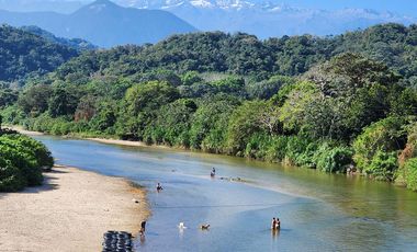 En Palomino, Conjunto de Lotes de 1000 m2 Urbanizados cerca al Río y al Mar