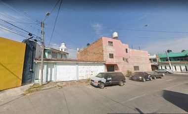 Casa en Venta Rodolfo Garibay, Maestro Aarón Joaquín Guadalajara Recuperación Bancaria