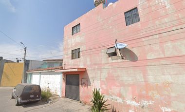 Casa en Venta Rodolfo Garibay, Maestro Aarón Joaquín Guadalajara Recuperación Bancaria