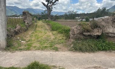 Terrenos de venta en Chaltura, 440 m2