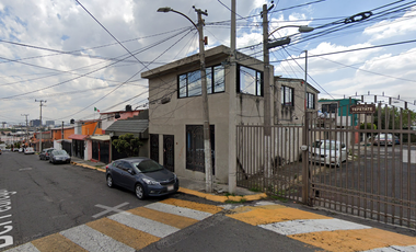 Casa en venta en Lomas de Cantera, Naucalpan, Estado de México