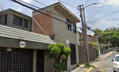 Casa en venta en Lomas de Cantera, Naucalpan, Estado de México