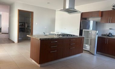 CASA EN RENTA AMUEBLADA EN RANCHO SANTA MONICA AGUASCALIENTES SUR