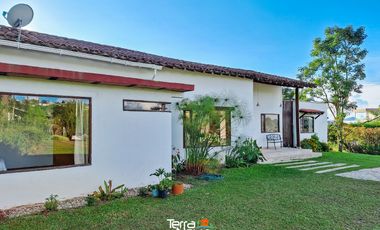 Finca en conjunto cerrado en venta Guatapé