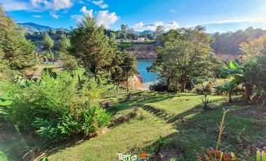 Finca en conjunto cerrado en venta Guatapé