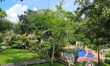 Finca en la parcealción La Siria con piscina en venta. Amagá - Antioquia