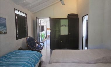 Finca en la parcealción La Siria con piscina en venta. Amagá - Antioquia