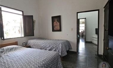 Finca en la parcealción La Siria con piscina en venta. Amagá - Antioquia