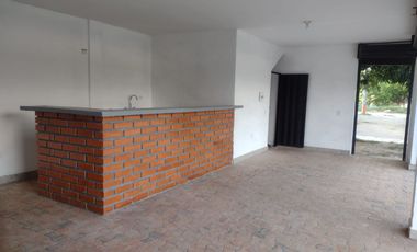 ARRIENDO ESPECTACULAR LOCAL COMERCIAL  PUERTO MADERO