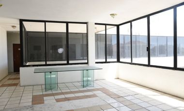 HOTEL EN VENTA (CERCA DEL AEROPUERTO)