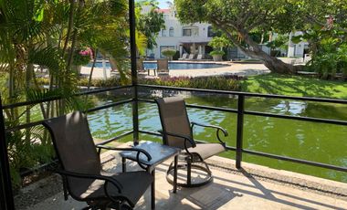 Villa  con alberca Golf Diamante
