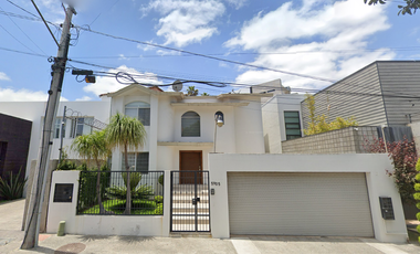 Casa en Remate en Jardines de Chapultepec, Tijuana, Baja California