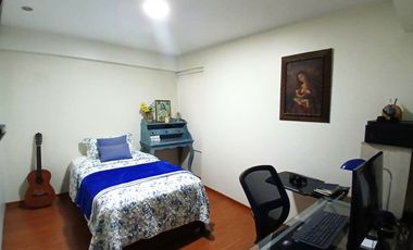Hermoso y bien cuidado departamento en el 1er piso, cerca a parques