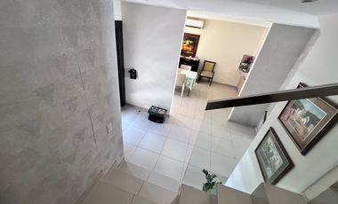 EN ALQUILER CASA ESQUINERA AMOBLADA EN VIA A LA COSTA, URB PORTO ALEGRE, KM 12.5
