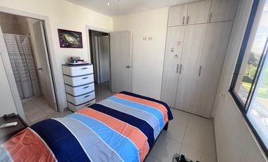 EN ALQUILER CASA ESQUINERA AMOBLADA EN VIA A LA COSTA, URB PORTO ALEGRE, KM 12.5