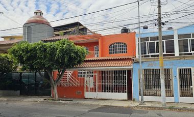 COL. MONUMENTAL CASA EN VENTA TIPO DUPLEX CON EXCELENTE UBICACIÓN