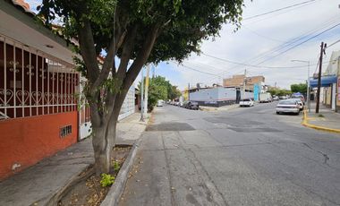 COL. MONUMENTAL CASA EN VENTA TIPO DUPLEX CON EXCELENTE UBICACIÓN