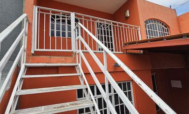 COL. MONUMENTAL CASA EN VENTA TIPO DUPLEX CON EXCELENTE UBICACIÓN