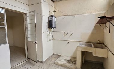 COL. MONUMENTAL CASA EN VENTA TIPO DUPLEX CON EXCELENTE UBICACIÓN