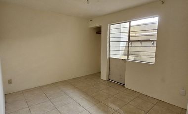COL. MONUMENTAL CASA EN VENTA TIPO DUPLEX CON EXCELENTE UBICACIÓN