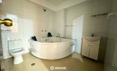 Dúplex en venta en San Isidro con 3 dormitorios, 172 m², balcón y jacuzzi