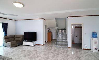 Thailand Property for Sale | 3 BRM 3 BATH House, 16+ Rai Nong Han Udon Thani