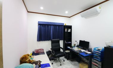 Thailand Property for Sale | 3 BRM 3 BATH House, 16+ Rai Nong Han Udon Thani