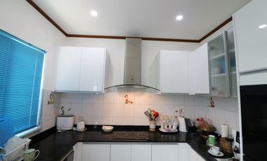 Thailand Property for Sale | 3 BRM 3 BATH House, 16+ Rai Nong Han Udon Thani