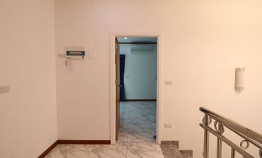 Thailand Property for Sale | 3 BRM 3 BATH House, 16+ Rai Nong Han Udon Thani