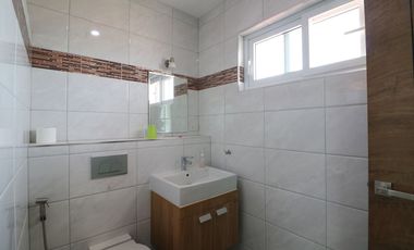 Thailand Property for Sale | 3 BRM 3 BATH House, 16+ Rai Nong Han Udon Thani