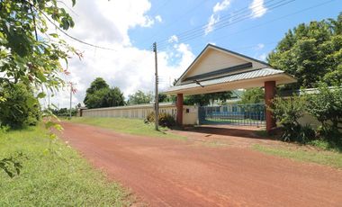 Luxury 4BR 5BTH Home with 6 Rai Land for Sale in Wanon Niwat, Sakon Nakhon, Thailand