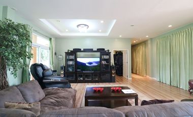 Luxury 4BR 5BTH Home with 6 Rai Land for Sale in Wanon Niwat, Sakon Nakhon, Thailand