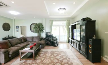 Luxury 4BR 5BTH Home with 6 Rai Land for Sale in Wanon Niwat, Sakon Nakhon, Thailand