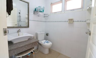 Luxury 4BR 5BTH Home with 6 Rai Land for Sale in Wanon Niwat, Sakon Nakhon, Thailand