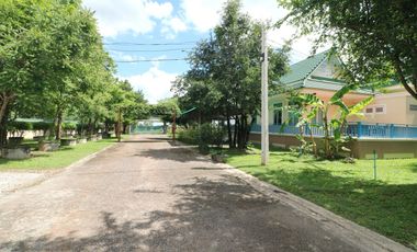Luxury 4BR 5BTH Home with 6 Rai Land for Sale in Wanon Niwat, Sakon Nakhon, Thailand