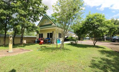 Luxury 4BR 5BTH Home with 6 Rai Land for Sale in Wanon Niwat, Sakon Nakhon, Thailand