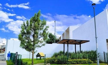 ¡Casa en Renta en Zibatá – Privada Massaro! Disponible a partir del 1° de julio