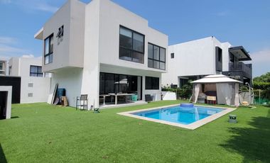 En alquiler lujosa y moderna casa semiamoblada en Isla Mocoli, Samborondon